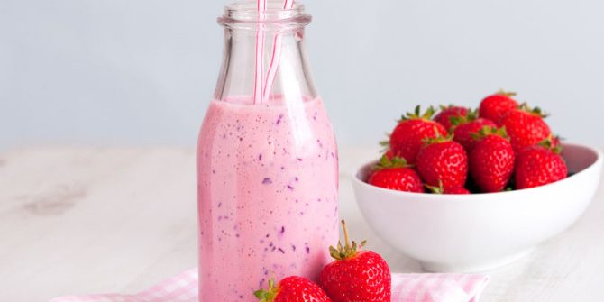 berry-smoothie-spring2015-recipe-670×529