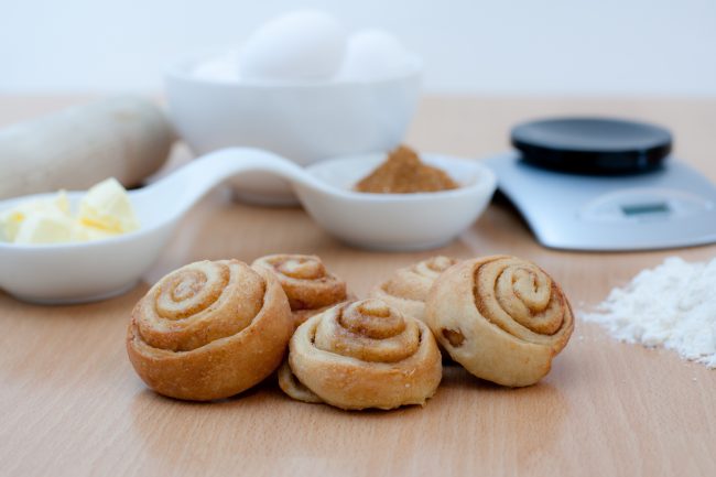ORANGE-ROLLS